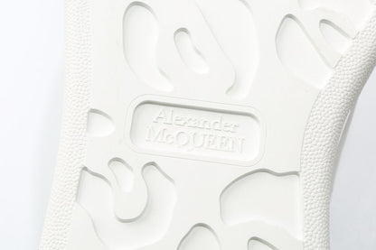 Sneakers McQueen