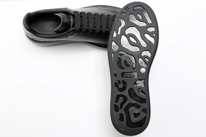 Sneakers McQueen