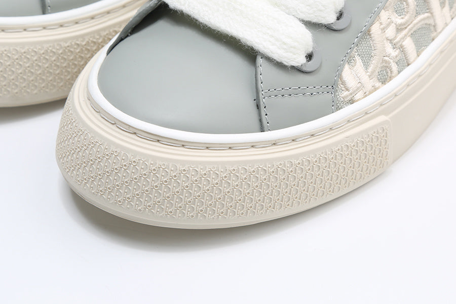 Sneakers CD