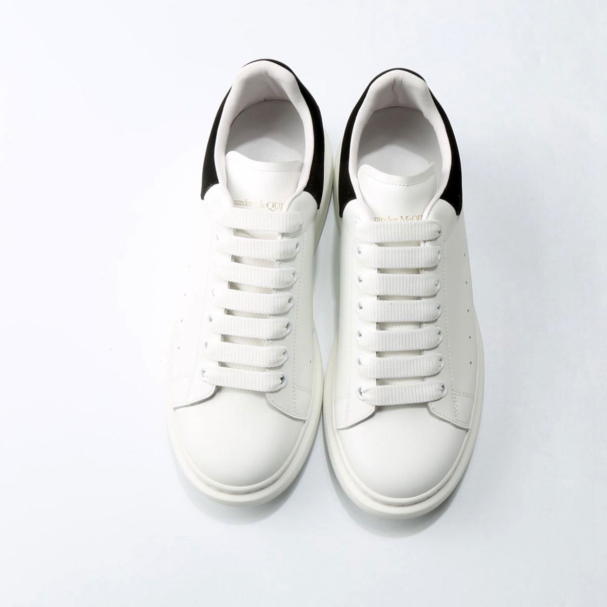 Sneakers McQueen