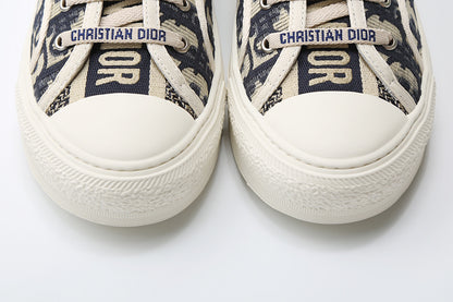 Sneakers CD