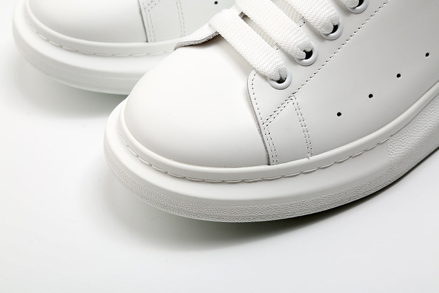 Sneakers McQueen