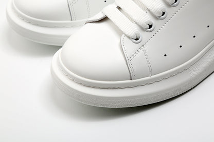 Sneakers McQueen
