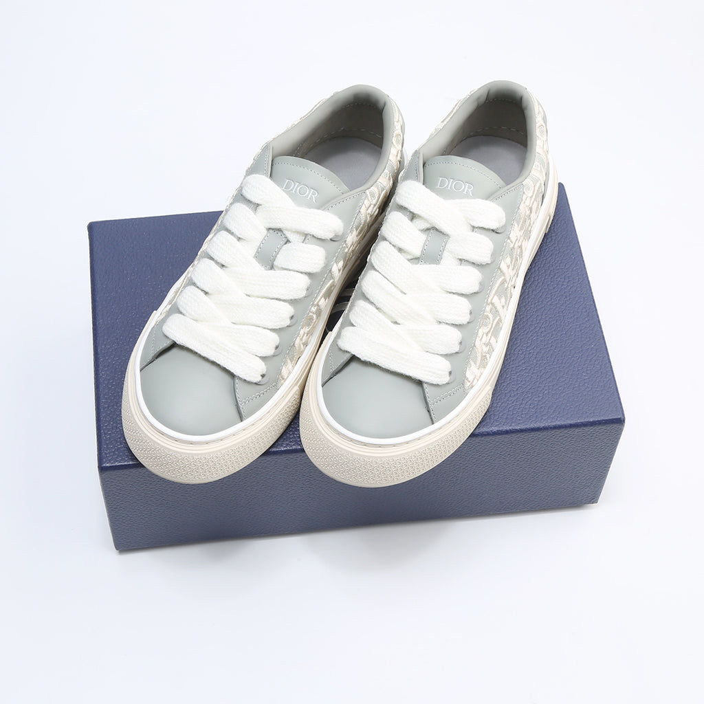 Sneakers CD