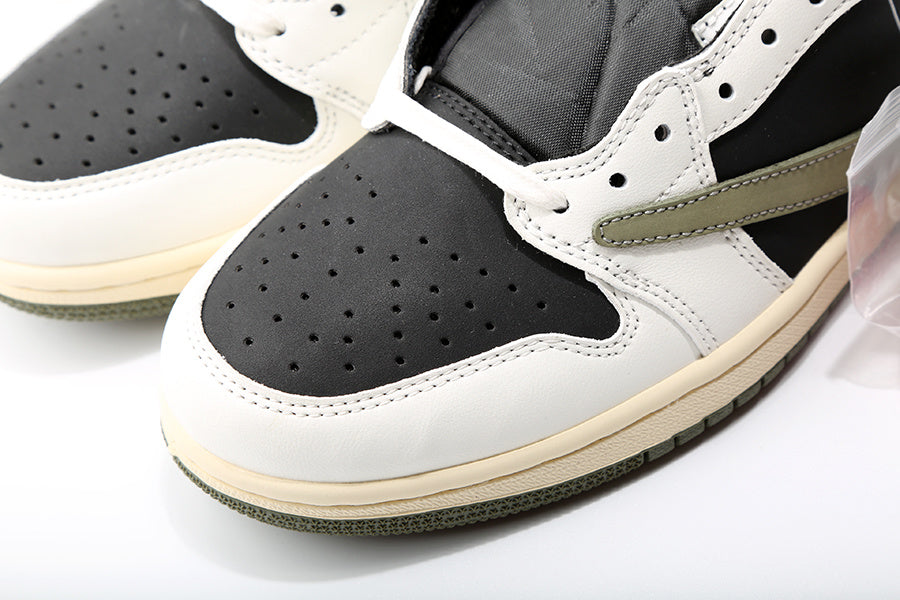 Black Olive Low