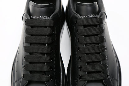 Sneakers McQueen