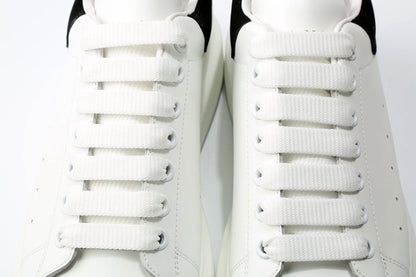 Sneakers McQueen