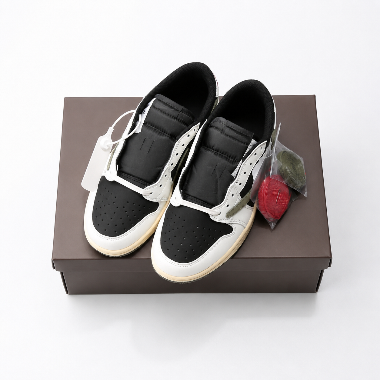 Black Olive Low