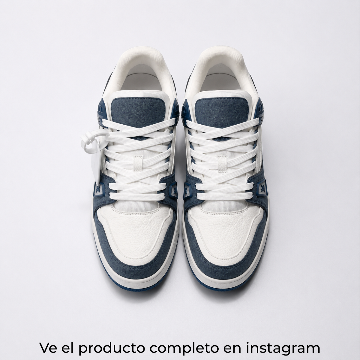 Trainer Blue