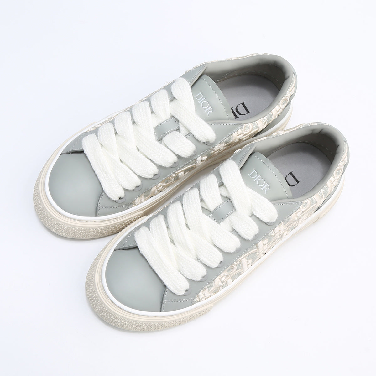 Sneakers CD