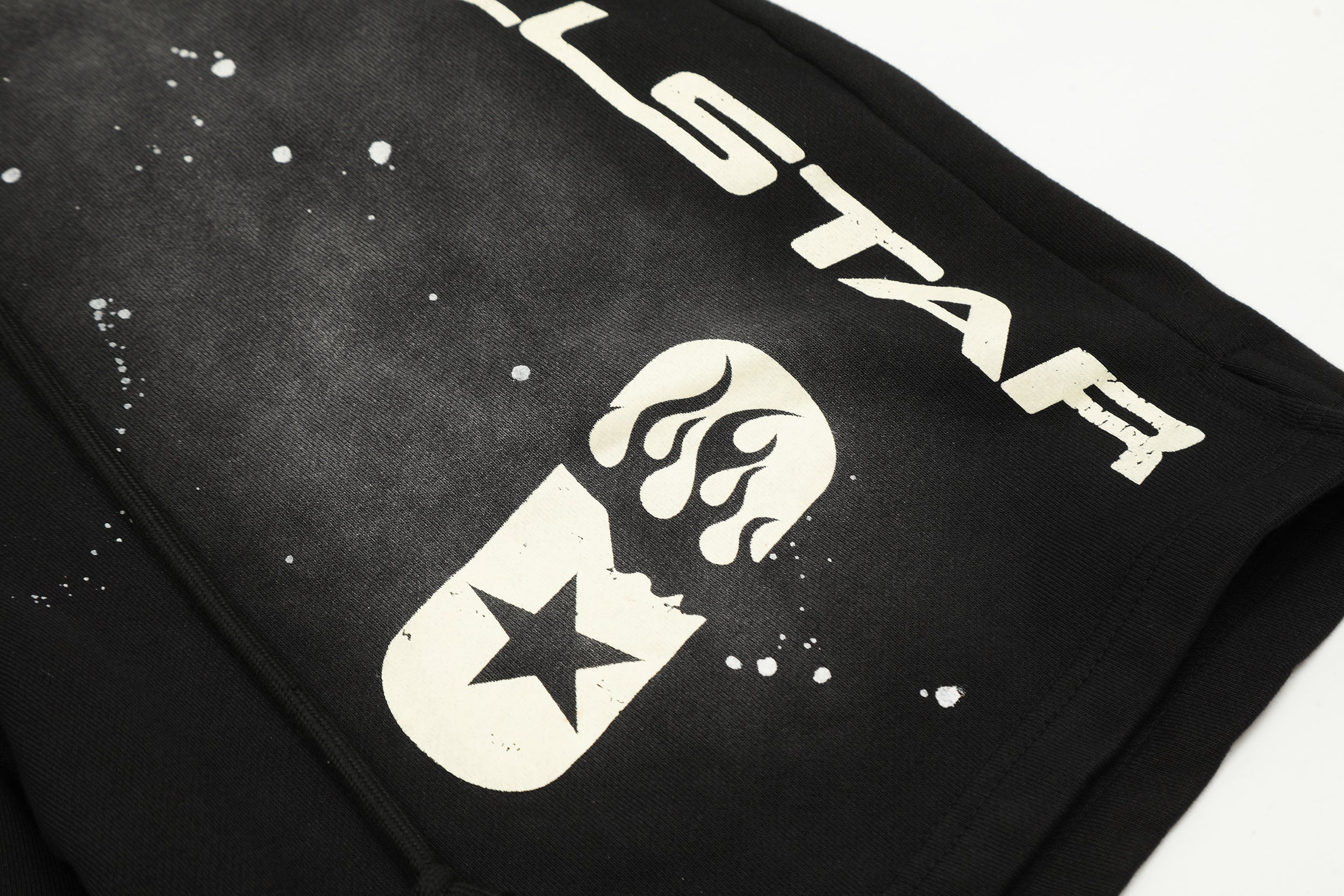 Short Hellstar